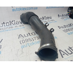 Повітряний патрубок Audi A8 S8 D4 4H 2010-2017