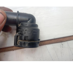 Фланець радіатора Volkswagen Passat B6 2005-2010