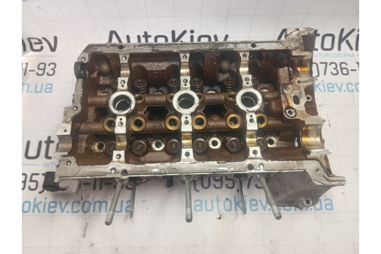 Головка блока цилиндров Porsche Cayenne 2010-2017 06E103404T