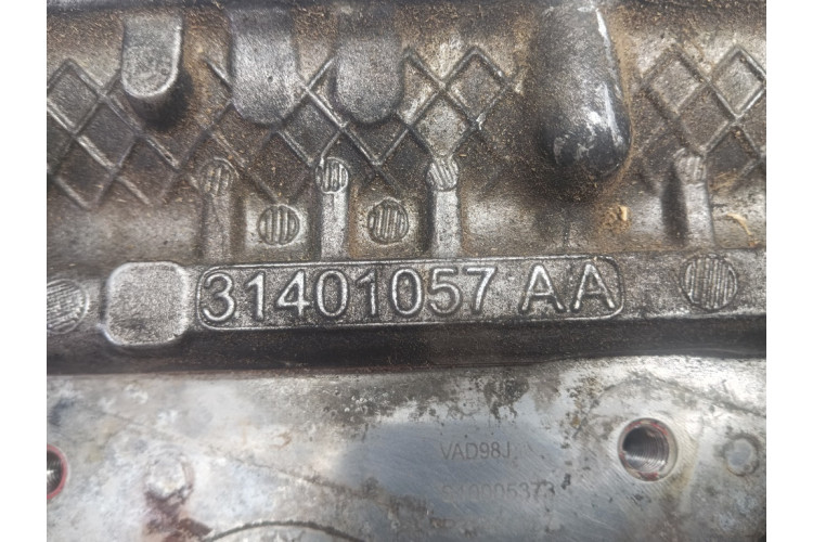 Головка блоку циліндрів Volvo XC60 2008-2017 31401057AA