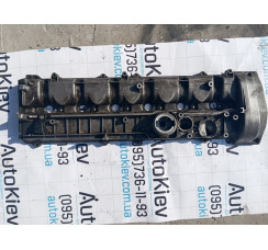 Клапанна кришка Mercedes-Bens W210 1995-2000