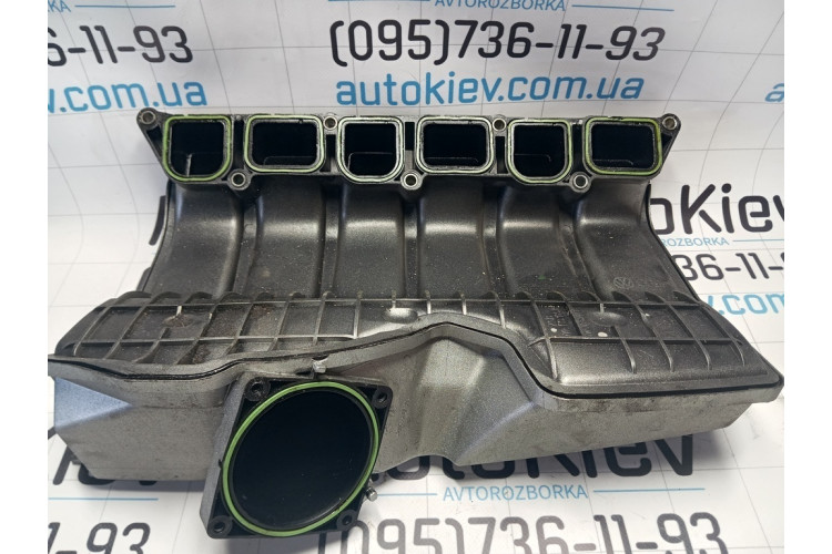 Впуской колектор Audi A8 S8 D4 4H 2010-2017 07P133201B