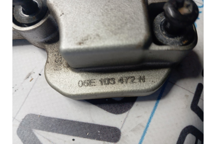 Клапанна кришка Audi A4 B8 2007-2015 06E103472N