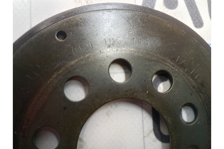 Генератор імпульсів колінчастого валу Audi A8 S8 D4 4H 2010-2017 059105189K Генератор імпульсів колінчастого валу Audi A8 S8 D4 4H 2010-2017 059105189K