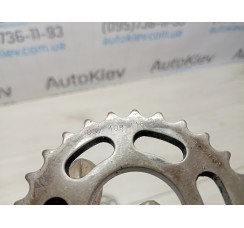 Шестерня натяжителя цепи грм Audi A6 C6 4F 2004-2011