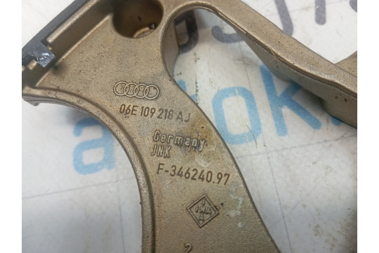 Натяжитель цепи грм, правый Porsche Cayenne 2010-2017 06E109218AJ