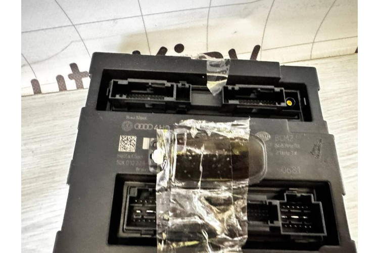 Модуль/контроллер комфорта с ключом Audi A8 S8 D4 4H 2010-2017 4H0907064L Модуль/контроллер комфорта с ключом Audi A8 S8 D4 4H 2010-2017 4H0907064L