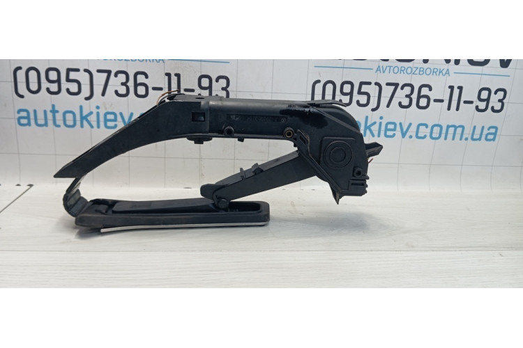 Педаль газу Mercedes-Benz W221 2005-2013 A2203000304
