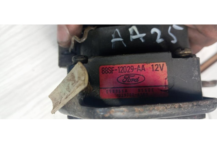 Котушка запалювання Ford Fiesta 1995-2001 88SF12029AA Котушка запалювання Ford Fiesta 1995-2001 88SF12029AA