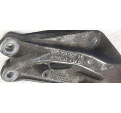 Кронштейн двигуна Volkswagen Passat B6 2005-2010