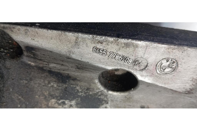 Кронштейн двигателя BMW 7 E65 E66 2001-2008 6455778670804