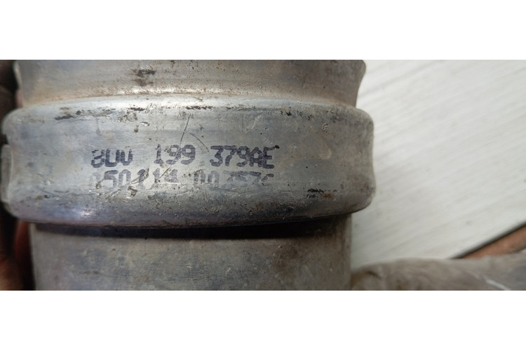 Подушка (опора двигателя левая) Volkswagen Passat B5 2000-2005 8D0199379AE