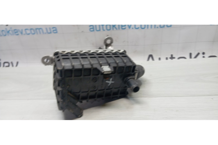 Кріплення/утримувач масляного фільтра BMW E36 1991-1998 5989070101