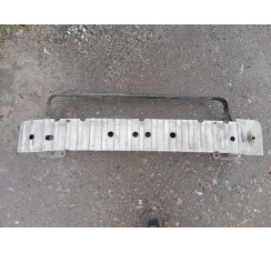 Усилитель переднего бампера Ford Focus 2005-2008