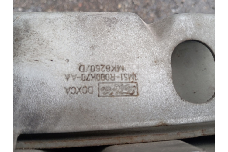 Підсилювач переднього бампера Ford Focus 2005-2008 3M51R000K70AA Підсилювач переднього бампера Ford Focus 2005-2008 3M51R000K70AA