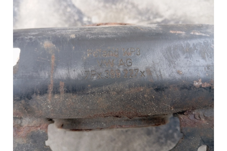 Кронштейн коробки переключения передач Porsche Cayenne 2010-2017 7PX399227X Кронштейн коробки переключения передач Porsche Cayenne 2010-2017 7PX399227X