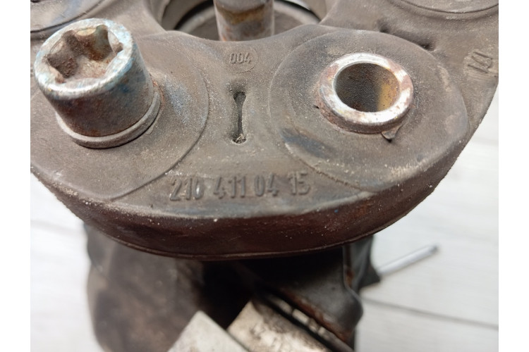 Редуктор Mercedes Benz W204 2007-2015 A2033510605