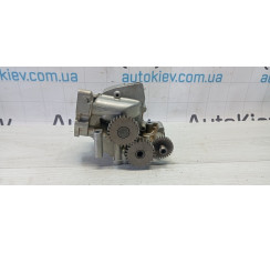 Масляний насос Audi A8 S8 D4 4H 2010-2017
