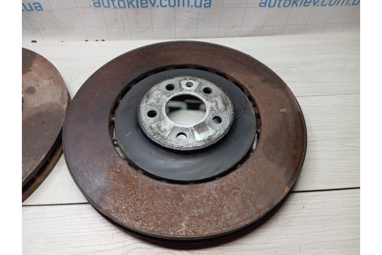 Диск тормозной передний Audi A8 S8 D4 4H 2010-2017 W12 400mm 4H0615301AL Диск тормозной передний Audi A8 S8 D4 4H 2010-2017 W12 400mm 4H0615301AL