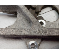 Цапфа (поворотний кулак задній правий) Tesla Model S 2012-2016