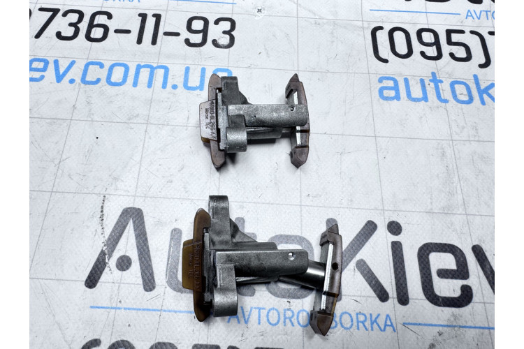 Натяжитель цепи ГРМ Land Rover Range Rover Sport 2005-2012 4R806L266AA Натяжитель цепи ГРМ Land Rover Range Rover Sport 2005-2012 4R806L266AA