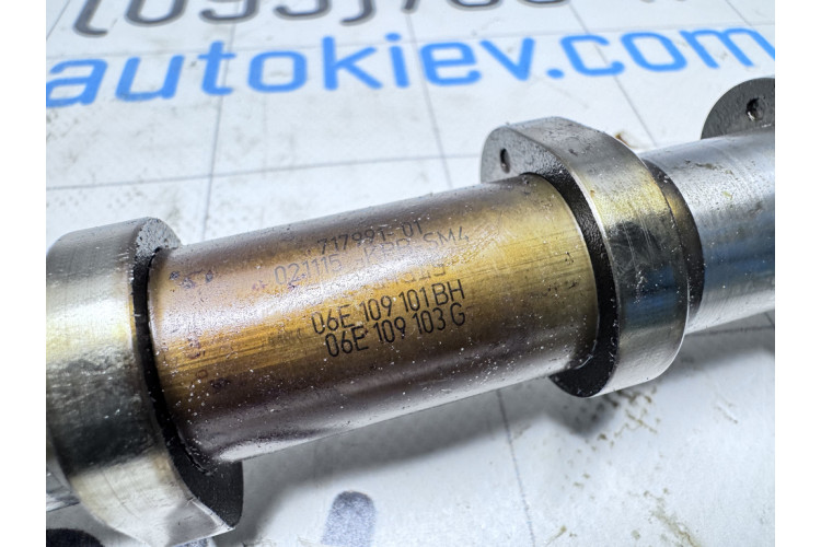 Розподільний вал двигуна впускний лівий Audi A6 C7 4G 2011-2018 06E109101BH Розподільний вал двигуна впускний лівий Audi A6 C7 4G 2011-2018 06E109101BH