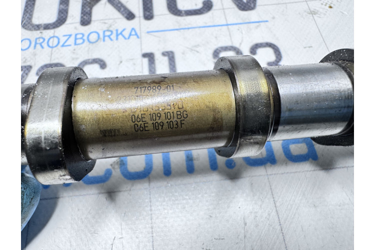 Розподільний вал двигуна впускний правий Audi A6 C7 4G 2011-2018 06E109101BG Розподільний вал двигуна впускний правий Audi A6 C7 4G 2011-2018 06E109101BG