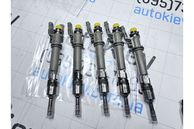 Паливна форсунка Audi A8 S8 D4 4H 2010-2017 07P906036C Паливна форсунка Audi A8 S8 D4 4H 2010-2017 07P906036C