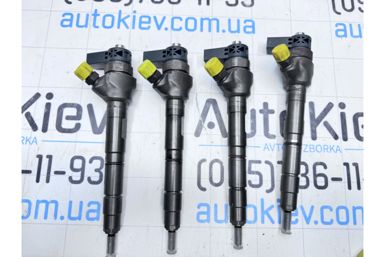 Форсунка топливная Volkswagen Passat B7 2011-2015 03L130277J Форсунка топливная Volkswagen Passat B7 2011-2015 03L130277J