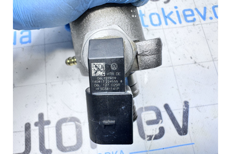 Насос топливный высокого давления Volkswagen Passat (2.0 TSI) B8 2015> 06L127025R