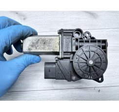 Електродвигун склопідйомника задній лівий BMW 1-serie E87/E81 2004-2011