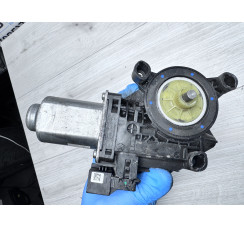 Електродвигун склопідйомника двері передньої лівої Skoda Fabia 1999-2007