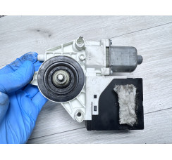 Електродвигун склопідйомника передніх дверей Volkswagen Passat B7 2011-2015