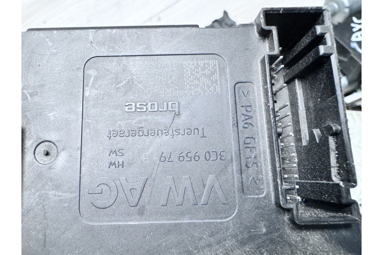 Електродвигун склопідйомника передніх дверей Volkswagen Passat B7 2011-2015 936807102