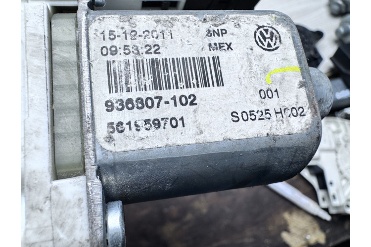 Електродвигун склопідйомника передніх дверей Volkswagen Passat B7 2011-2015 936807102