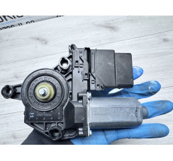 Електродвигун склопідйомника двері задньої лівої Volkswagen Golf VI 2009-2013