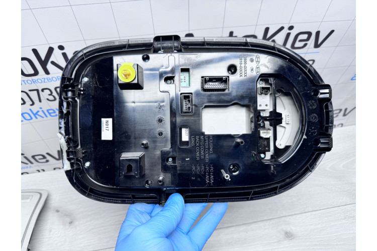 Плафон салону Hyundai Ioniq 5 2021> 92810GIXXX Плафон салону Hyundai Ioniq 5 2021> 92810GIXXX