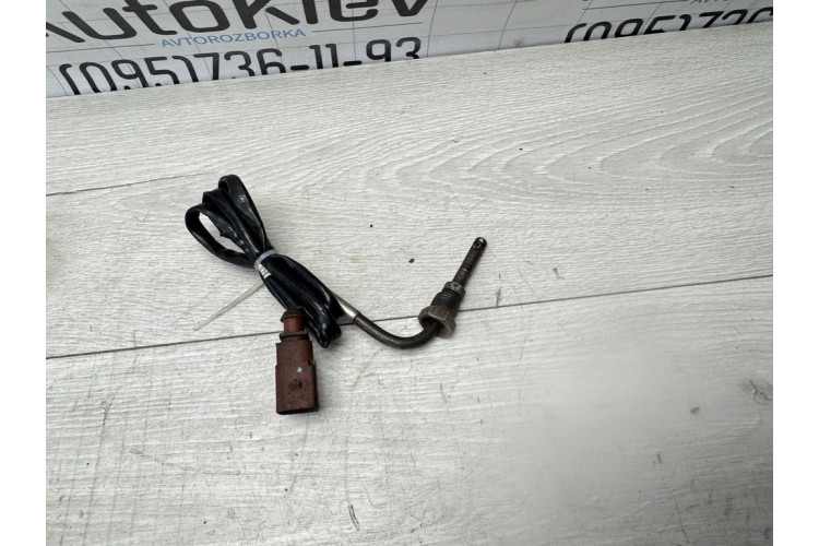 Лямбда-зонд Volkswagen Transporter V 6X0973602A