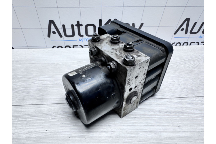 Блок управління абс (ABS) Volkswagen Touran 2003-2010 1K0614517B Блок управління абс (ABS) Volkswagen Touran 2003-2010 1K0614517B