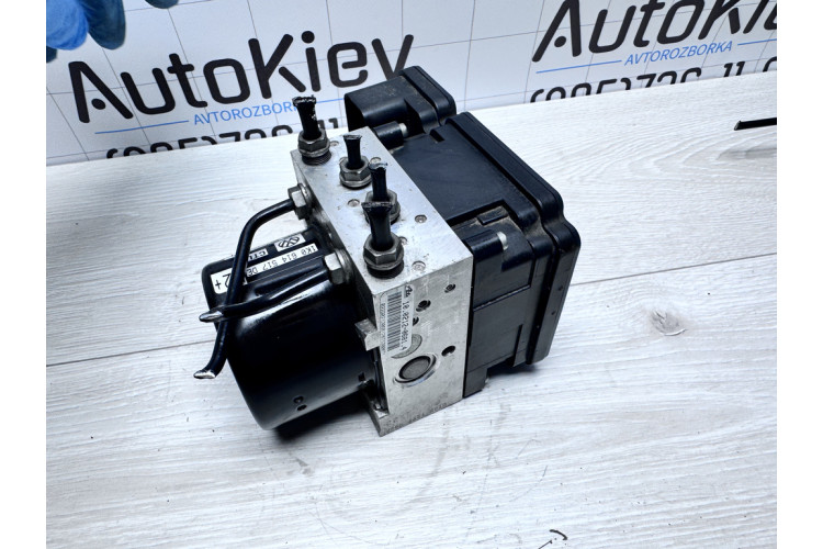 Блок управления АБС (ABS) Skoda Octavia 1Z 2004-2013 1K0614517DE