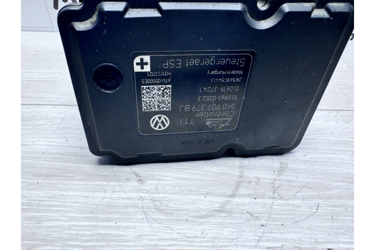 Блок управления АБС (ABS) Skoda Octavia 1Z 2004-2013 1K0614517DE