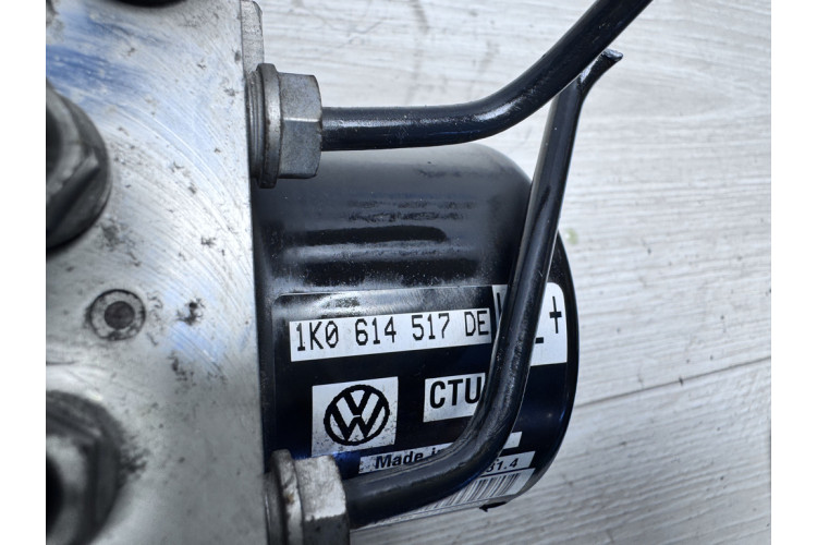 Блок управления АБС (ABS) Skoda Octavia 1Z 2004-2013 1K0614517DE