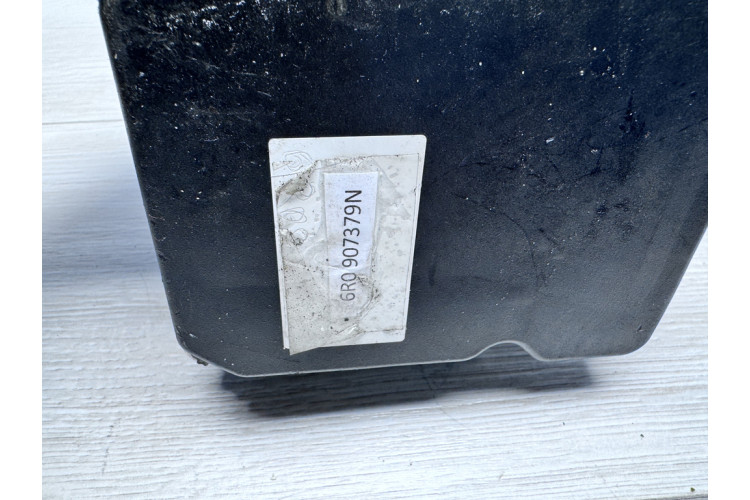 Блок керування АБС (ABS) Skoda Fabia 2007-2015 6R0907379N