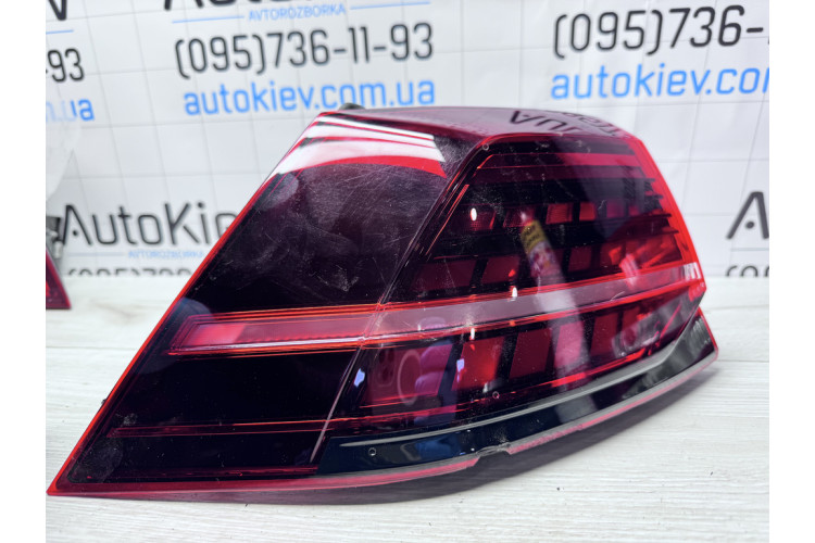 Ліхтар задній лівий зовнішній Volkswagen Golf VII 2012-2020 5G0945207G Ліхтар задній лівий зовнішній Volkswagen Golf VII 2012-2020 5G0945207G