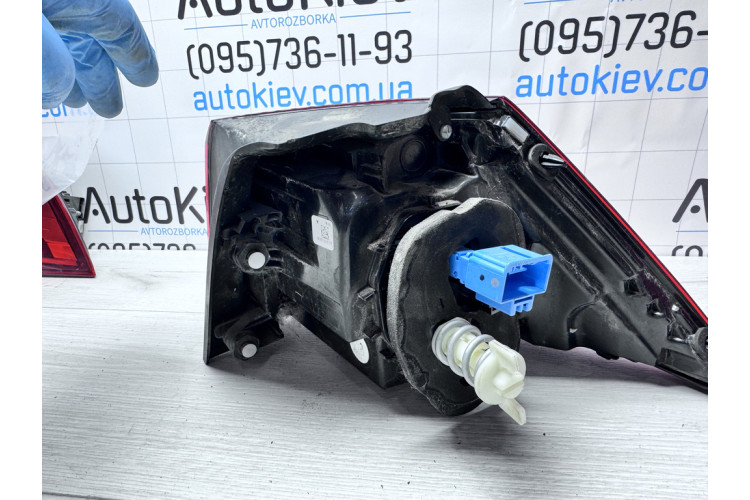 Ліхтар задній лівий зовнішній Volkswagen Golf VII 2012-2020 5G0945207G Ліхтар задній лівий зовнішній Volkswagen Golf VII 2012-2020 5G0945207G