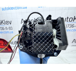 Ручка відкриття багажника з камерою заднього виду (у зборі) Volkswagen Golf VII 2012-2020