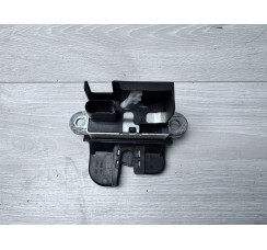 Замок кришки багажника Volkswagen Golf VII 2012-2020