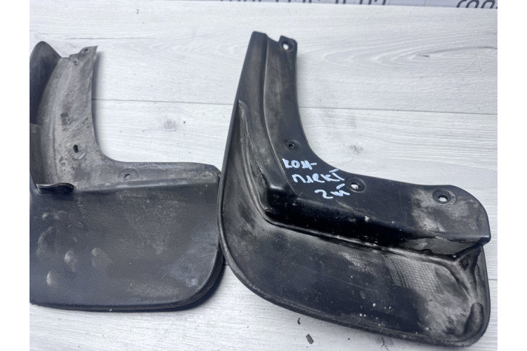 Задние брызговики (комплект) Volkswagen Golf VII 2012-2020 5G0075101C