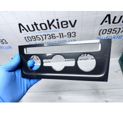 Накладка панелі клімат-контролю Volkswagen Golf VII 2012-2020