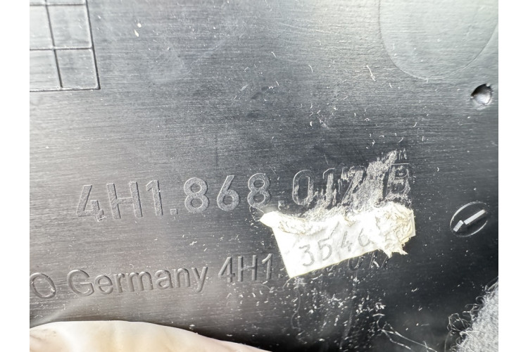 Карта дверей передня ліва алькантара чорна шкіра Audi A8 D4 2010-2017 4H1868017B Карта дверей передня ліва алькантара чорна шкіра Audi A8 D4 2010-2017 4H1868017B
